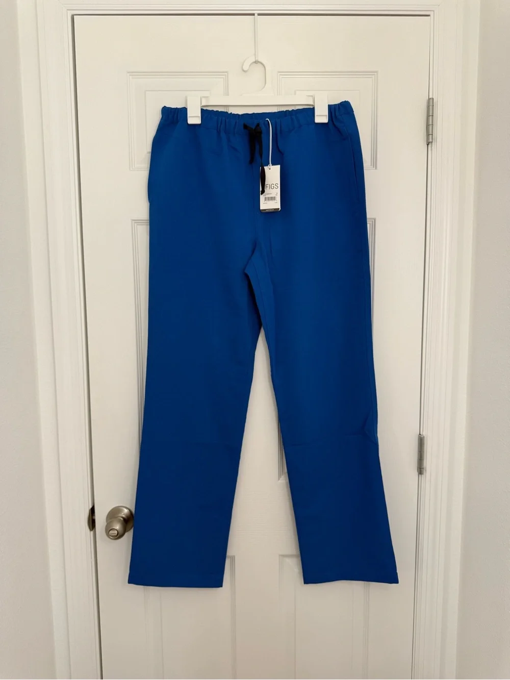 FIGS Pisco Straight-Leg Scrub Pant in Royal Blue Men’s Medium Regular